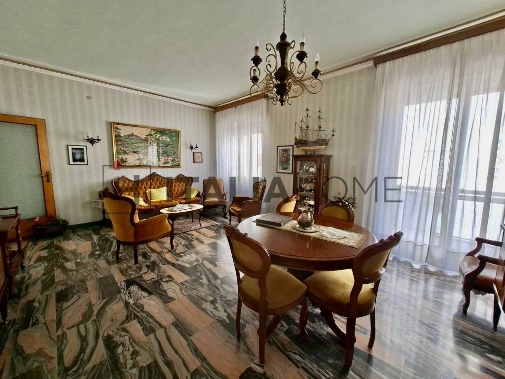 Appartamento a Cagliari in Via Niccolò Tommaseo - Foto 3