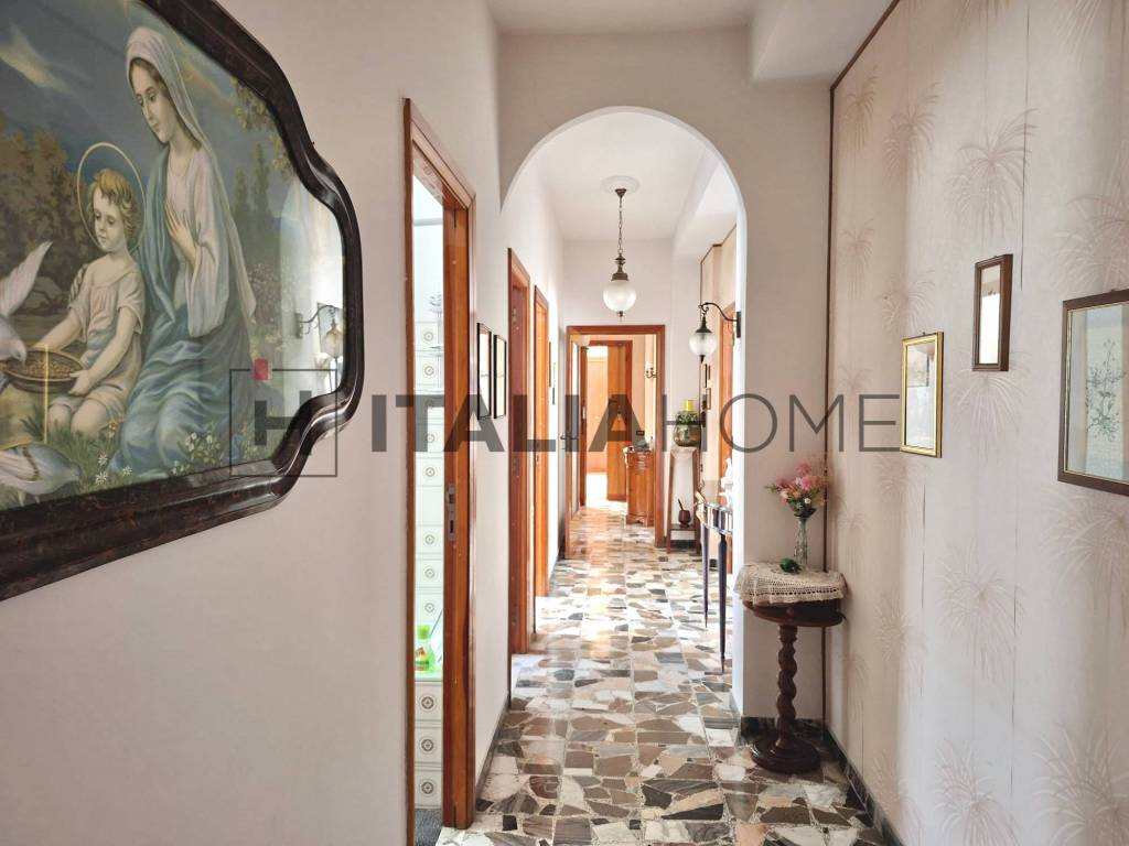 Appartamento a Cagliari in Via Niccolò Tommaseo - Foto 4