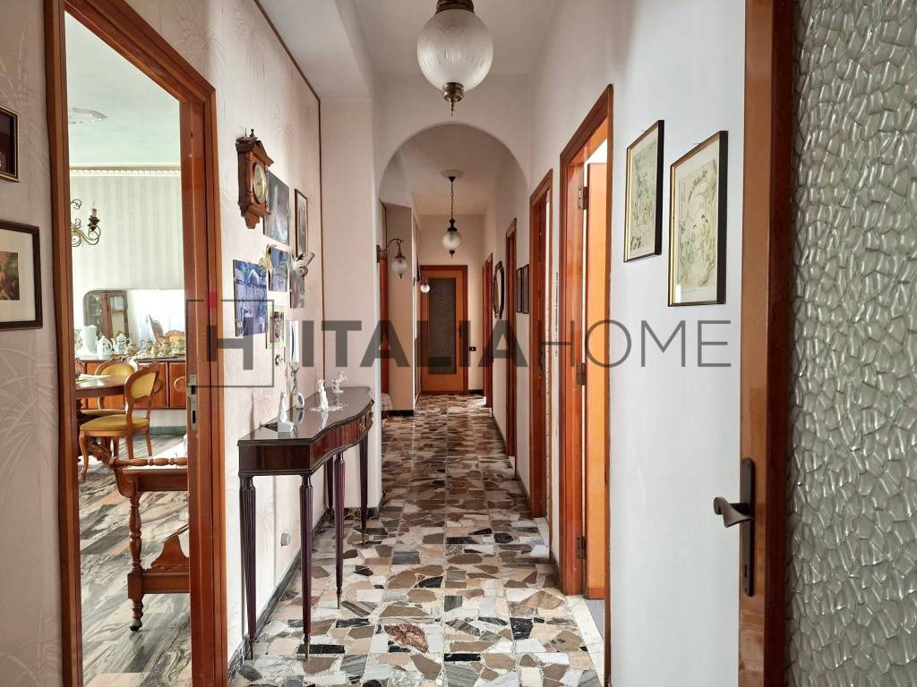 Appartamento a Cagliari in Via Niccolò Tommaseo - Foto 5