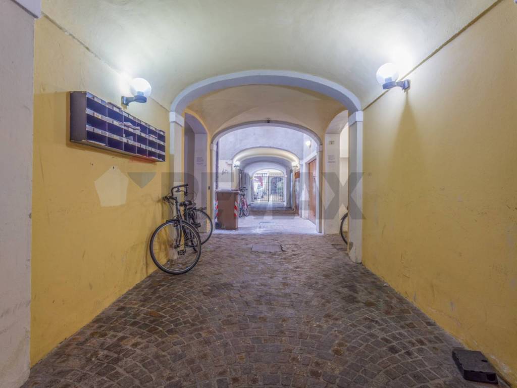 Appartamento a Reggio emilia in Via Roma, 51 - Foto 2
