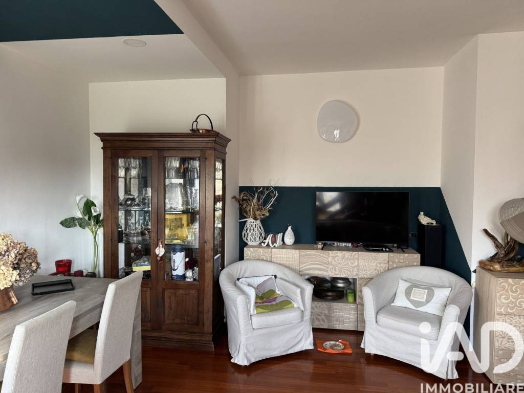 Appartamento a Cesano boscone in Via Trieste - Foto 2