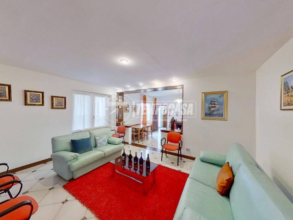 Appartamento a Cabiate in Via montello 25 - Foto 3