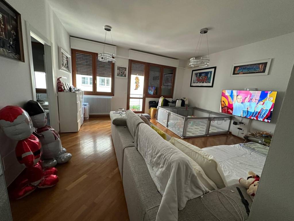 Appartamento a Bologna in Via Giovanni Battista Morgagni, 10 - Foto 2