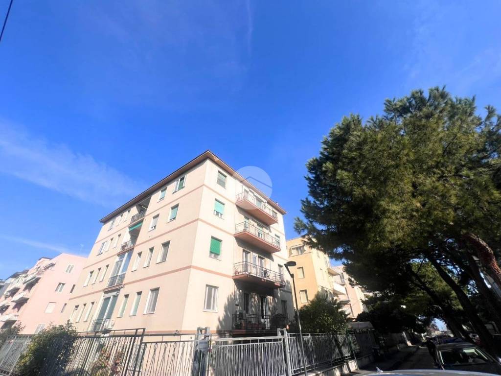 Appartamento a Pescara in Via Vincenzo Gioberti, 43 - Foto 2