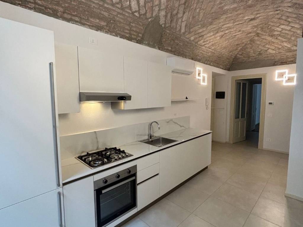 Appartamento a Parma in Strada Ponte Caprazucca, 5 - Foto 2