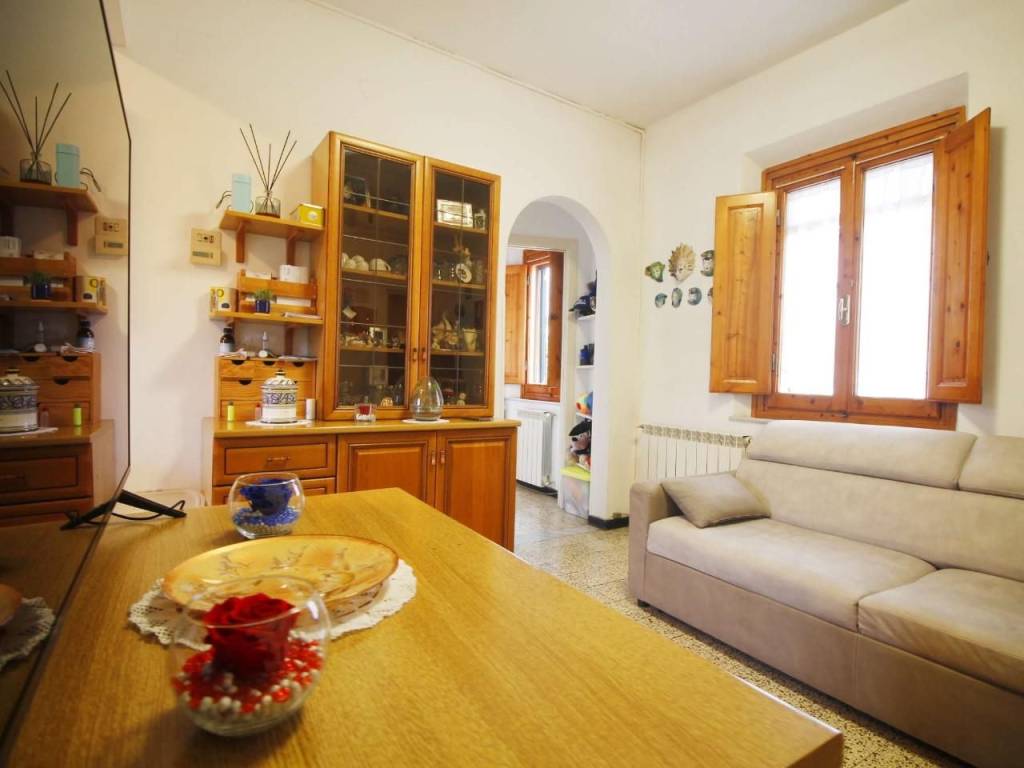 Appartamento a Capraia e limite in Via Cosimo Ridolfi, , 50050 - Foto 2