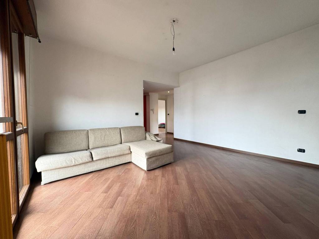 Appartamento a Magenta in Viale Piemonte - Foto 3
