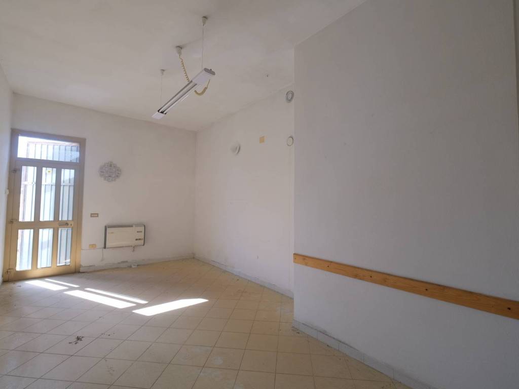Palazzo / stabile a Urbe - Foto 5