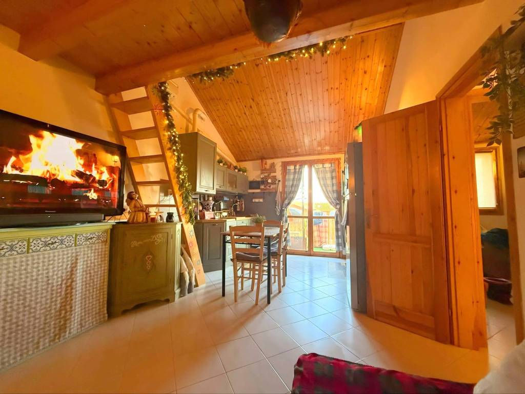 Appartamento a Comacchio in Via Passo di Costalunga, 87 - Foto 2