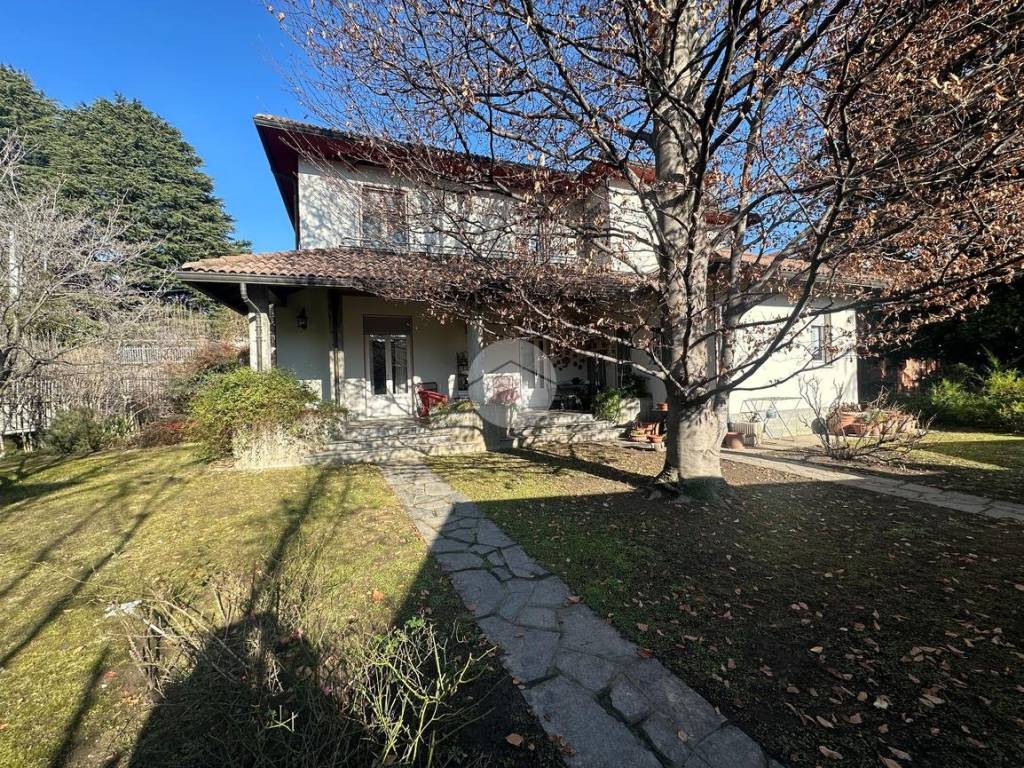 Villa a Rivoli in VIA PRIMO MAGGIO, 28 - Foto 4