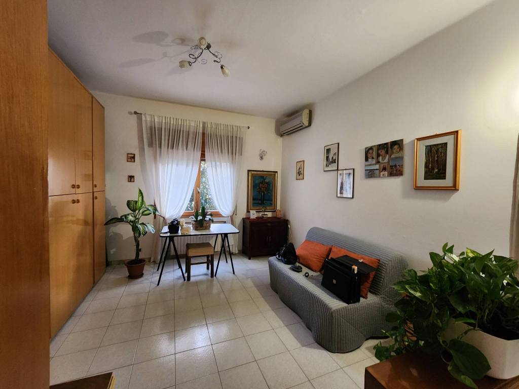 Appartamento a Bologna in Via Vincenzo Menghini, 1 - Foto 2