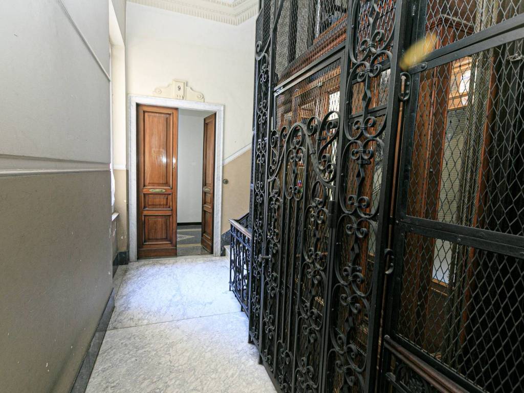 Appartamento a Genova in Corso Italia, 14 - Foto 2