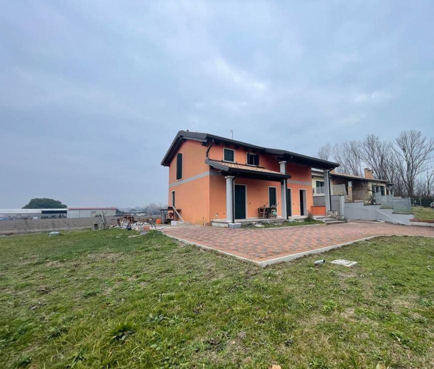 Casa indipendente a Chioggia in Via Morosini, 365 - Foto 2