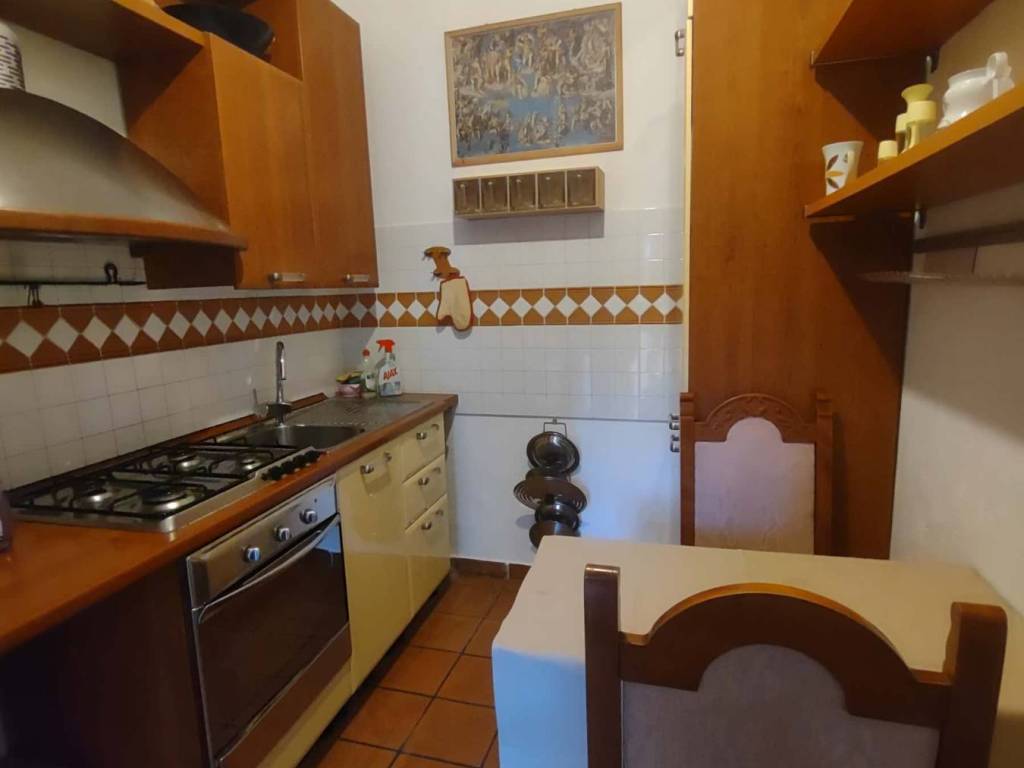 Appartamento a Chieri in Piazza Mazzini - Foto 4