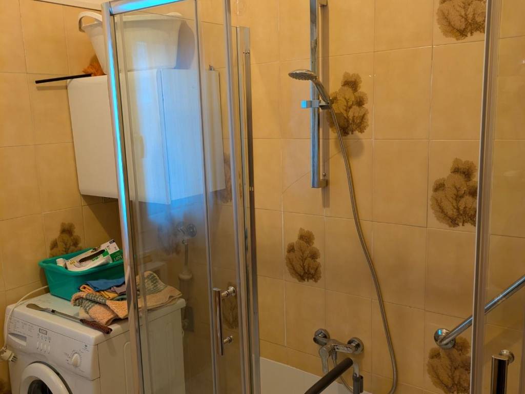 Appartamento a Reggio emilia in Via Papa Giovanni XXIII, 32 - Foto 4