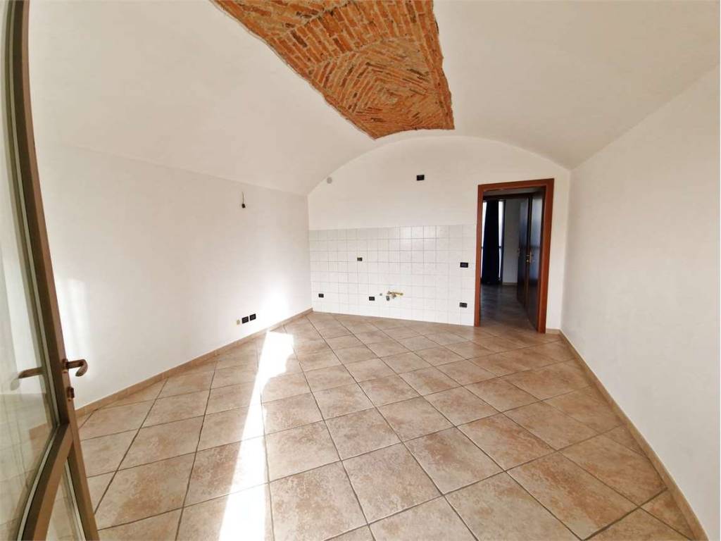 Appartamento a Luvinate in Via Edoardo Bosisio - Foto 3