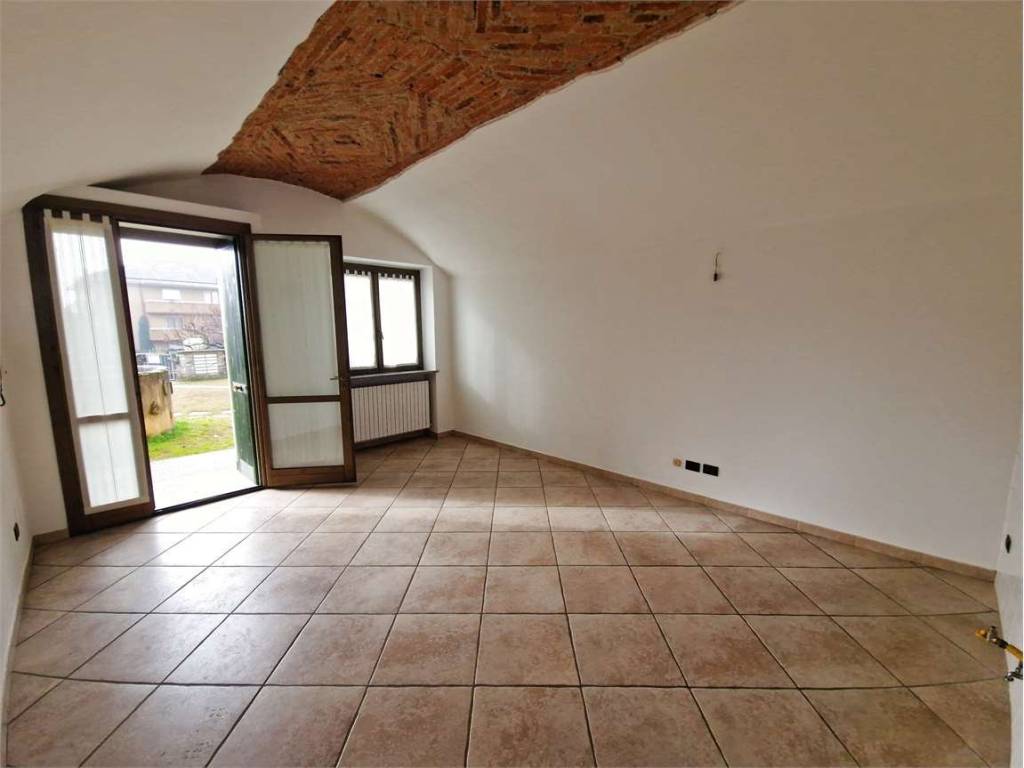 Appartamento a Luvinate in Via Edoardo Bosisio - Foto 5