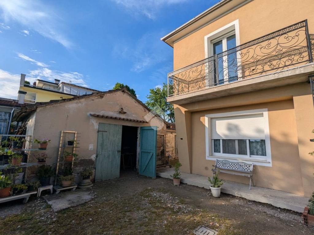 Villa a Cervia in Via Martiri Focaccia, 3 - Foto 2