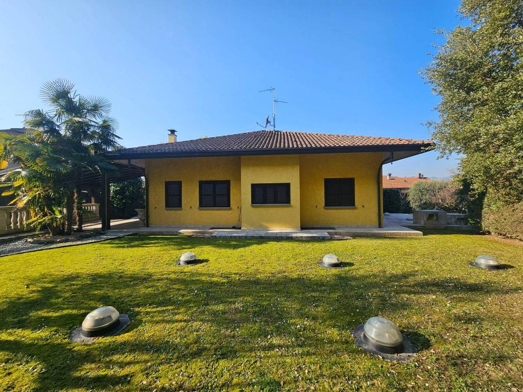 Villa a Brembate di sopra in Via Sorte - Foto 4