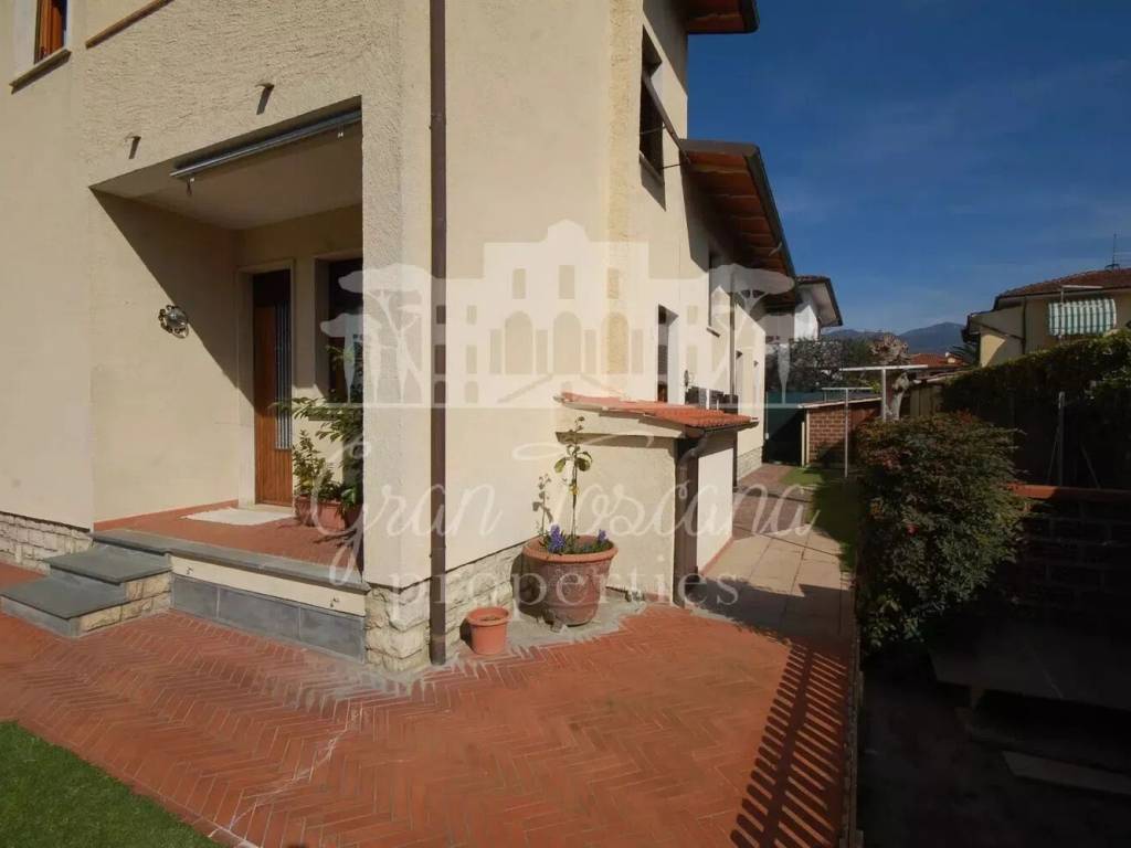 Villa a Pietrasanta in Neighbourhood: Tonfano - Foto 2