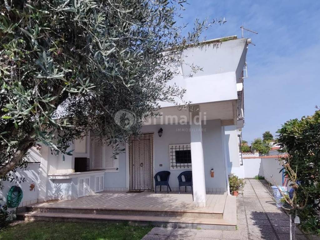 Villa a Ardea in VIA CORONA BOREALE, 5 - Foto 2