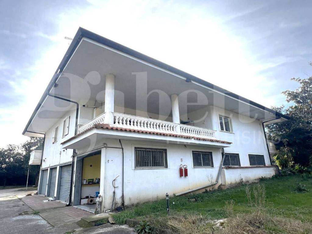 Villa a Venafro in Via Integlia, snc - Foto 4