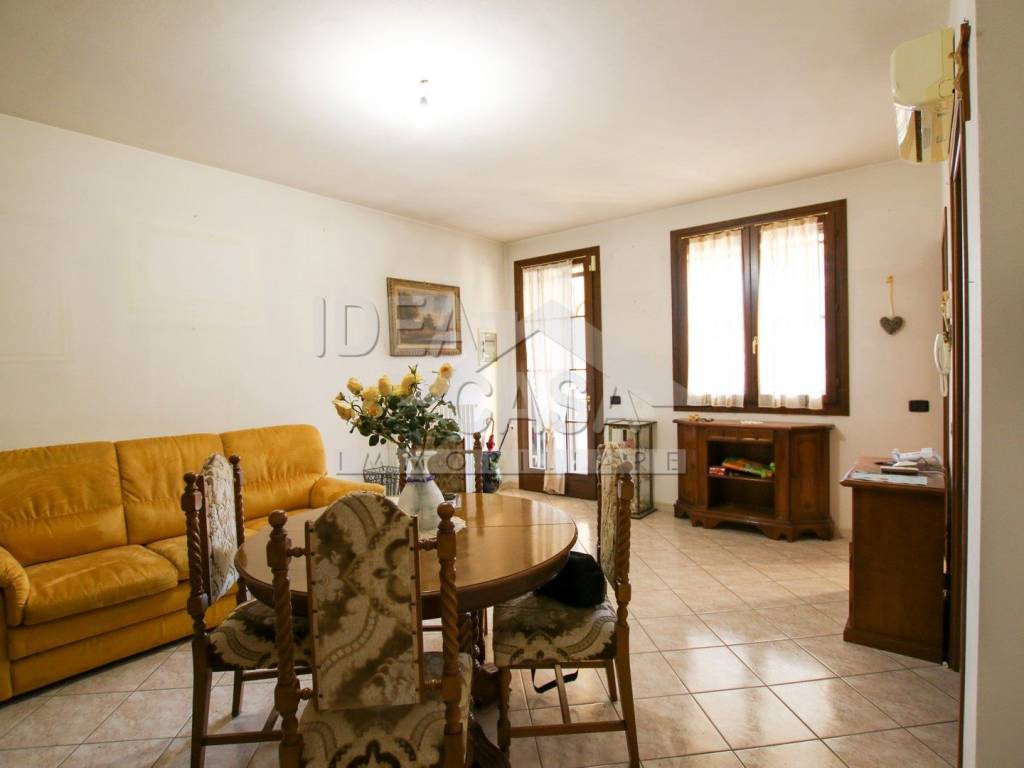 Appartamento a San felice sul panaro in Via Don Augusto Zini, 113 - Foto 4