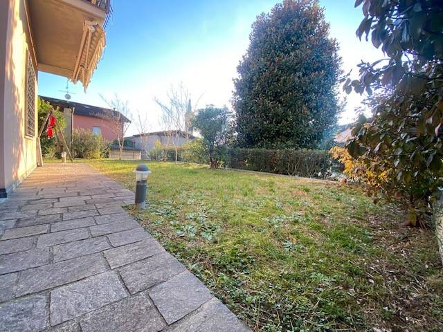 Villa a Cermenate - Foto 2