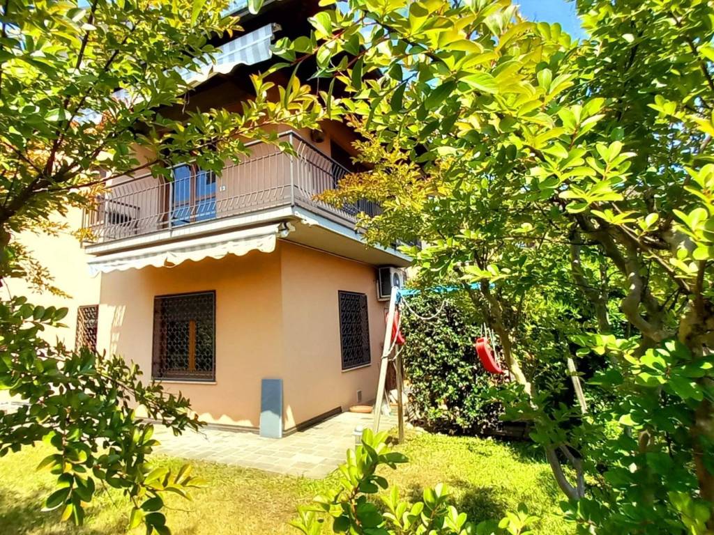 Villa a Cermenate - Foto 3