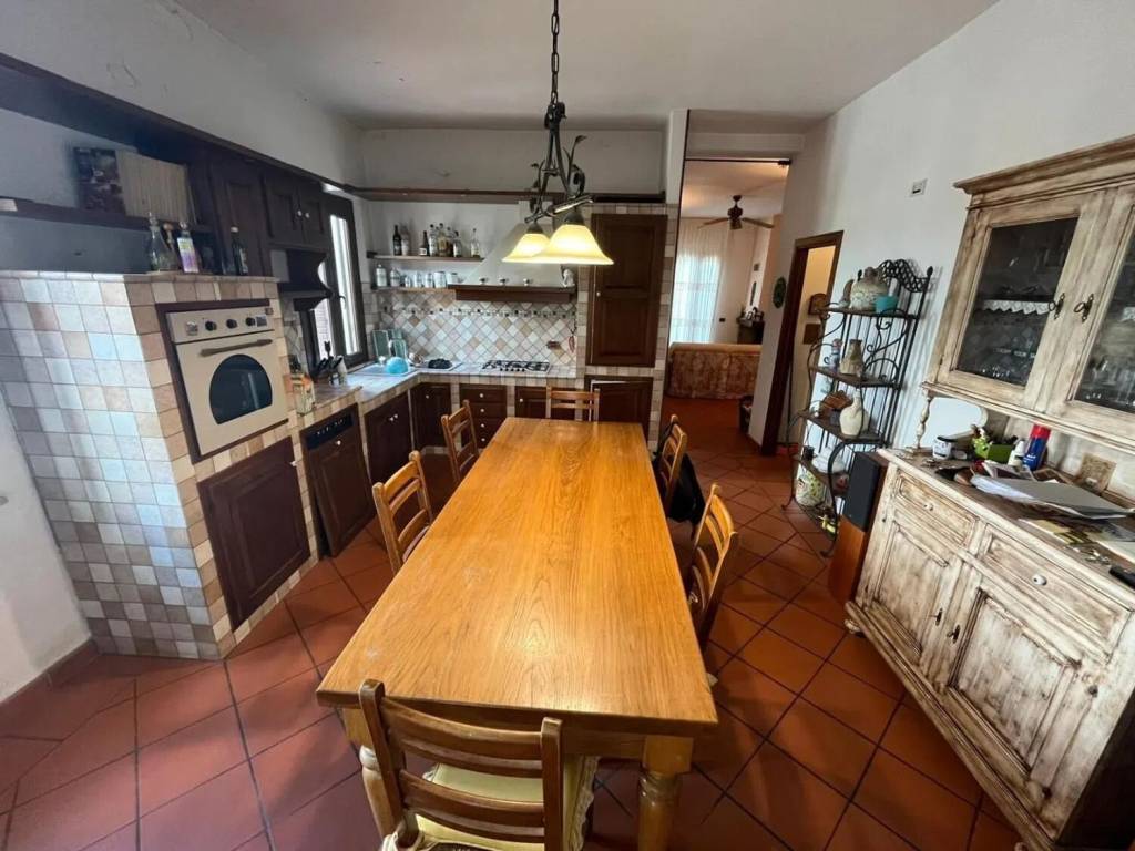Appartamento a Castelfranco di sotto in Via Francesca Sud - Foto 3