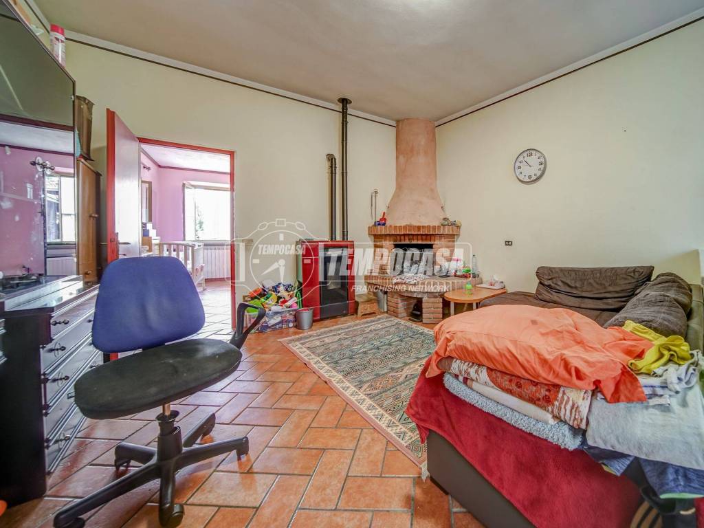 Appartamento a Casorate sempione in Via Milano, 80 - Foto 4