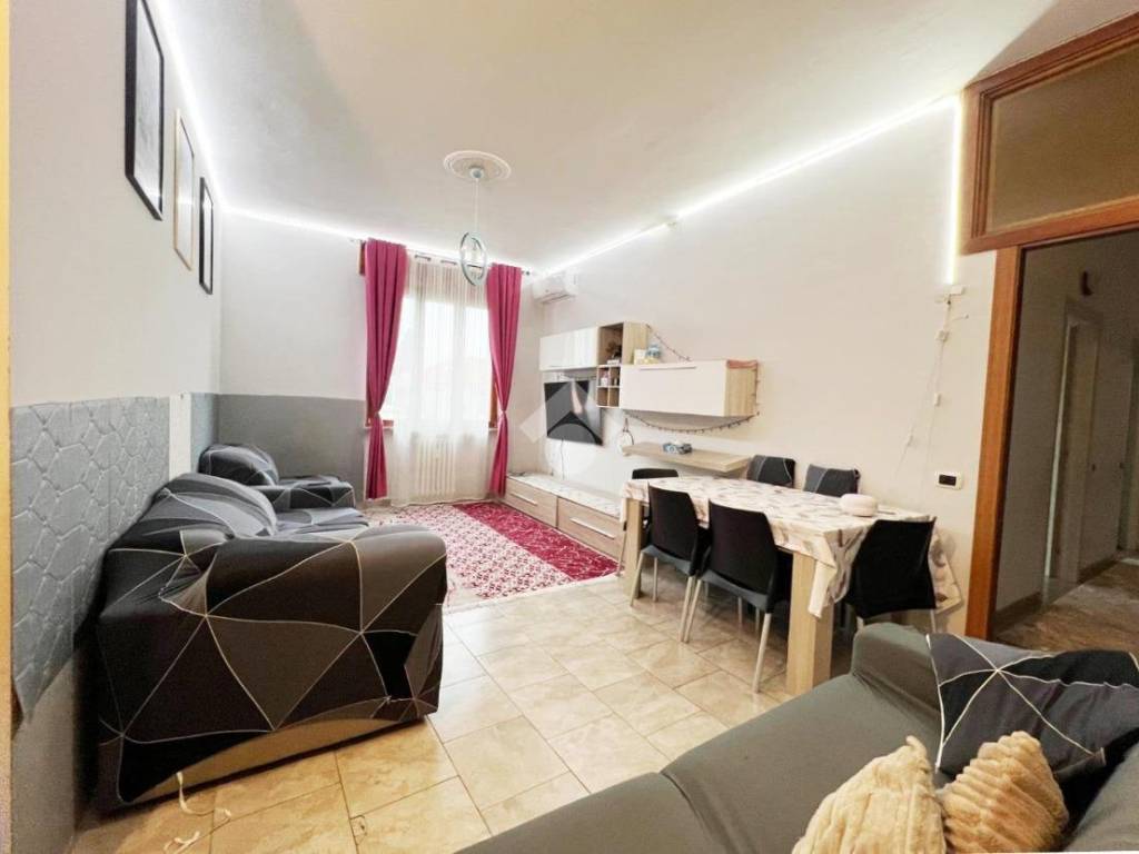 Appartamento a Gerenzano in Via Rovello, 3 - Foto 3