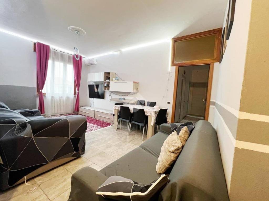 Appartamento a Gerenzano in Via Rovello, 3 - Foto 5