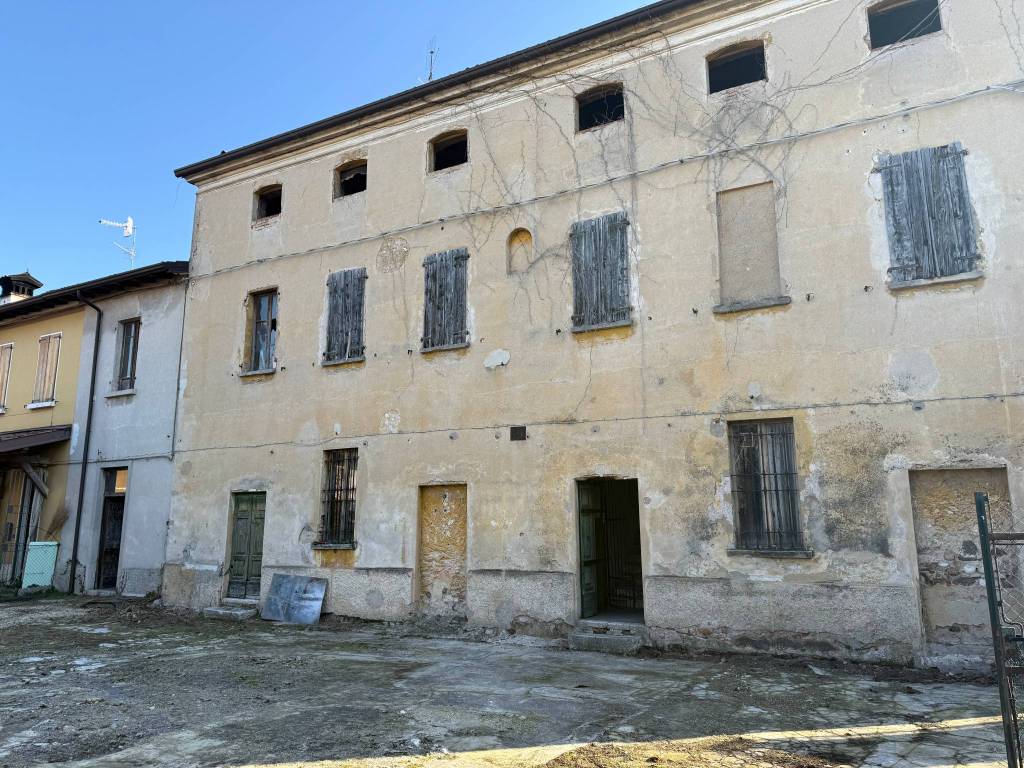 Rustico / casale a Lonato del garda in Viale Roma - Foto 2
