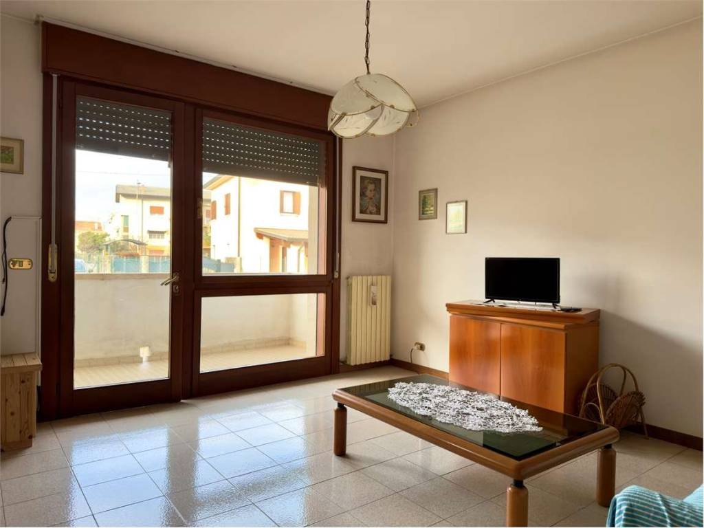 Villa a Vittorio veneto in Via Rovarè - Foto 4