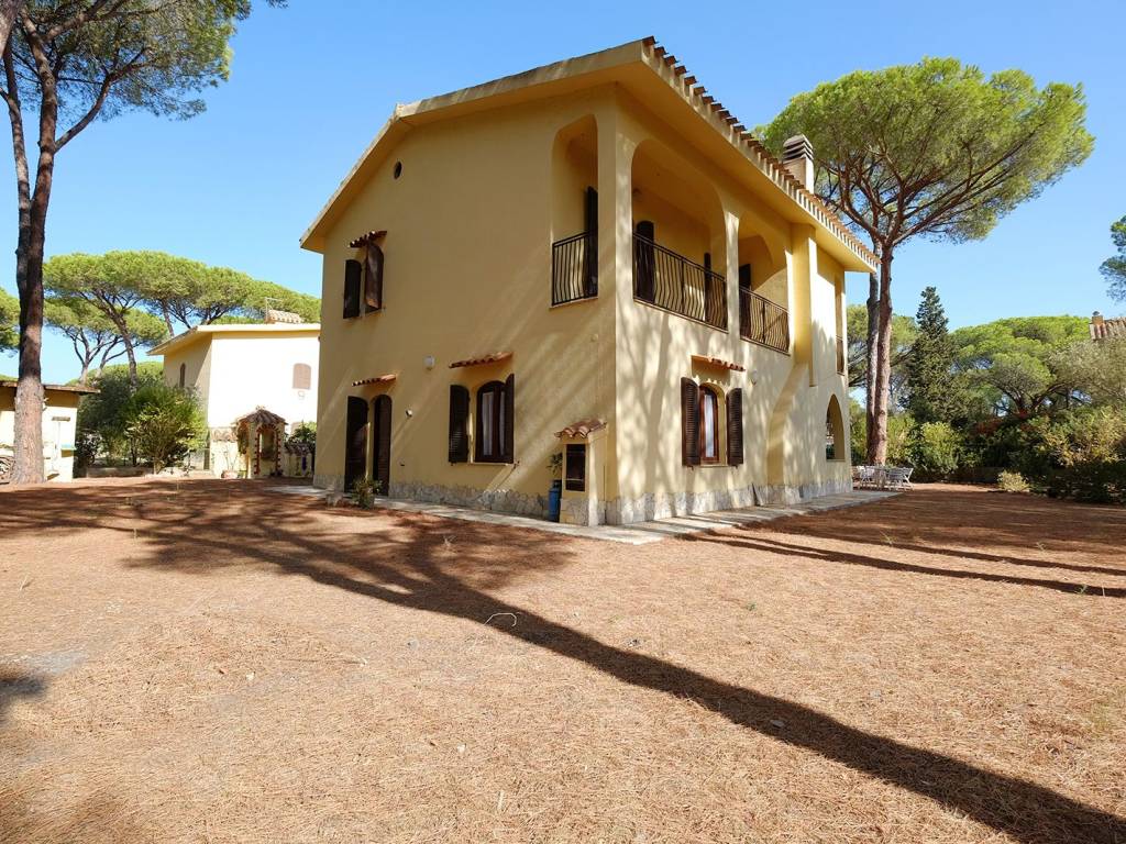Villa a Pula in Strada dei Pianeti - Foto 4