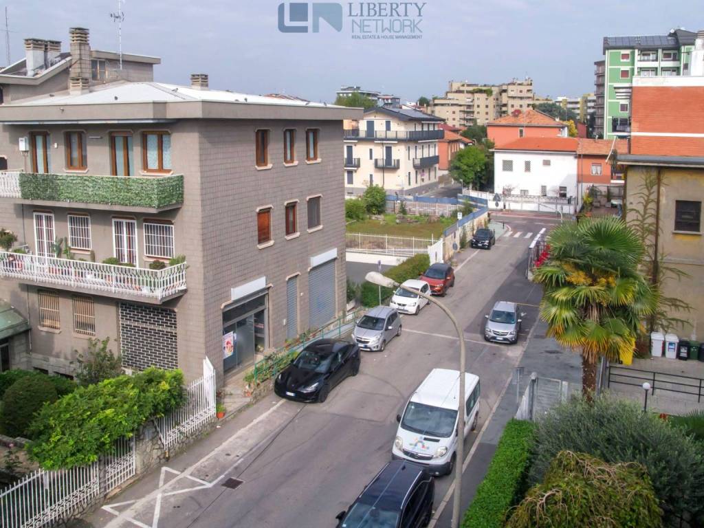 Appartamento a Novate milanese in Via 1 Maggio, 11 - Foto 3