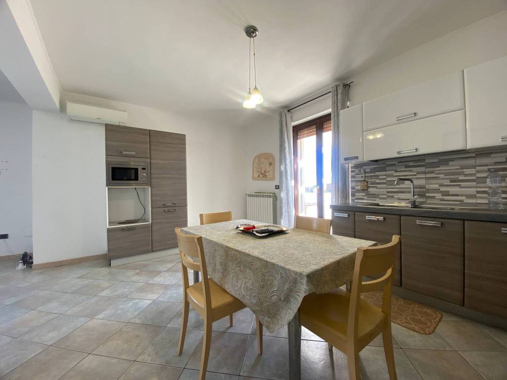 Attico / mansarda a Brindisi in Via Giancarlo Bovio, 34 - Foto 4