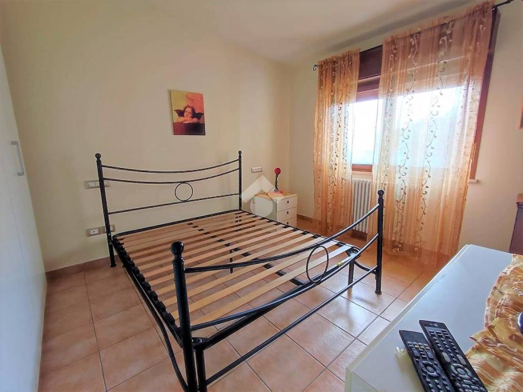 Appartamento a Bagnolo san vito in Via romana conventino, 15 - Foto 5