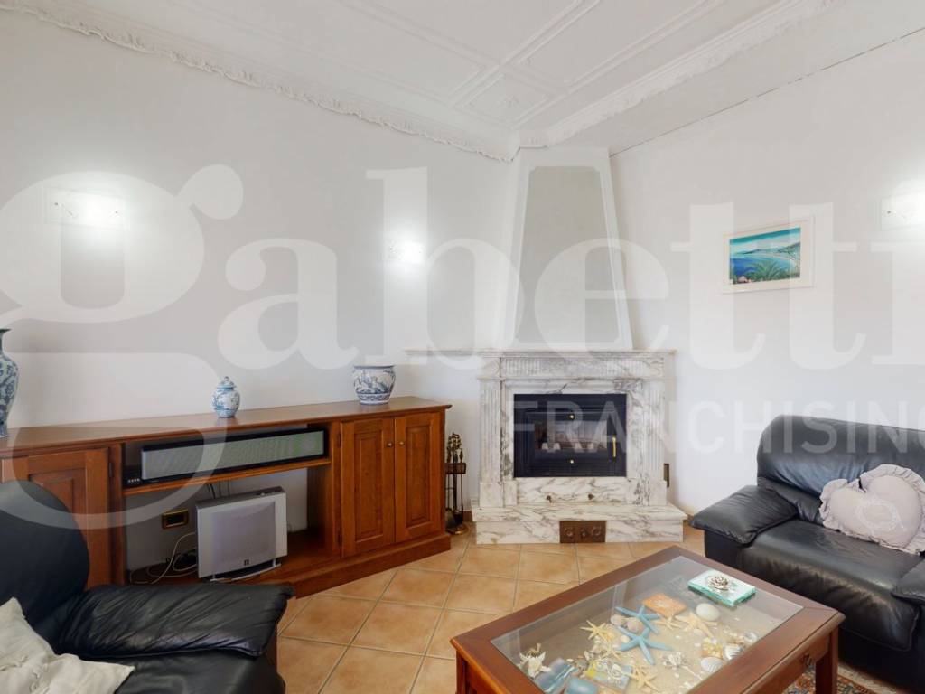 Appartamento a Albenga in Villaggio Iris - Foto 3