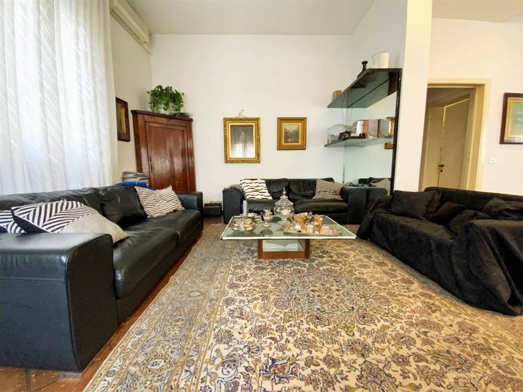 Appartamento a Prato in Via Antonio Gramsci, 59 - Foto 2