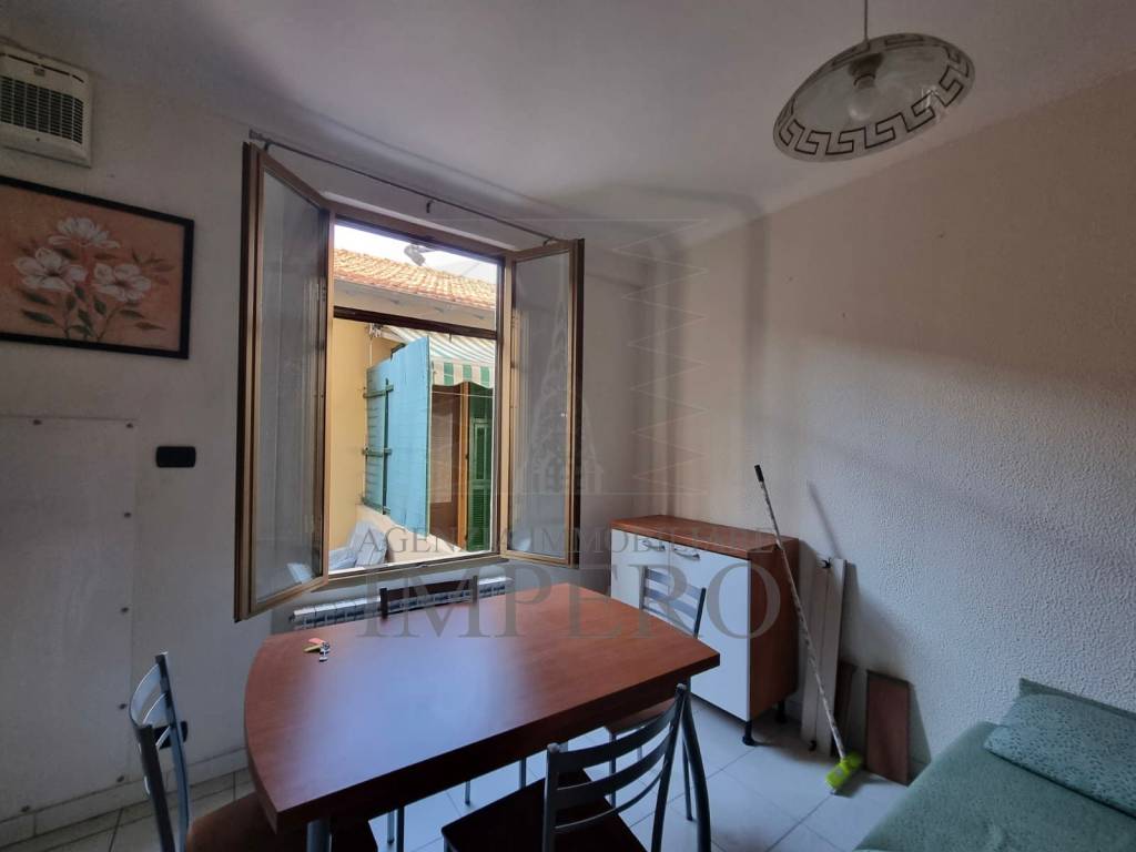 Appartamento a Ventimiglia in Via Aprosio, 3 - Foto 2