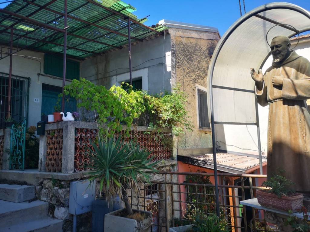 Appartamento a Sicignano degli alburni in Sicignano(Sa) Piazza S.Giovanni - Foto 3