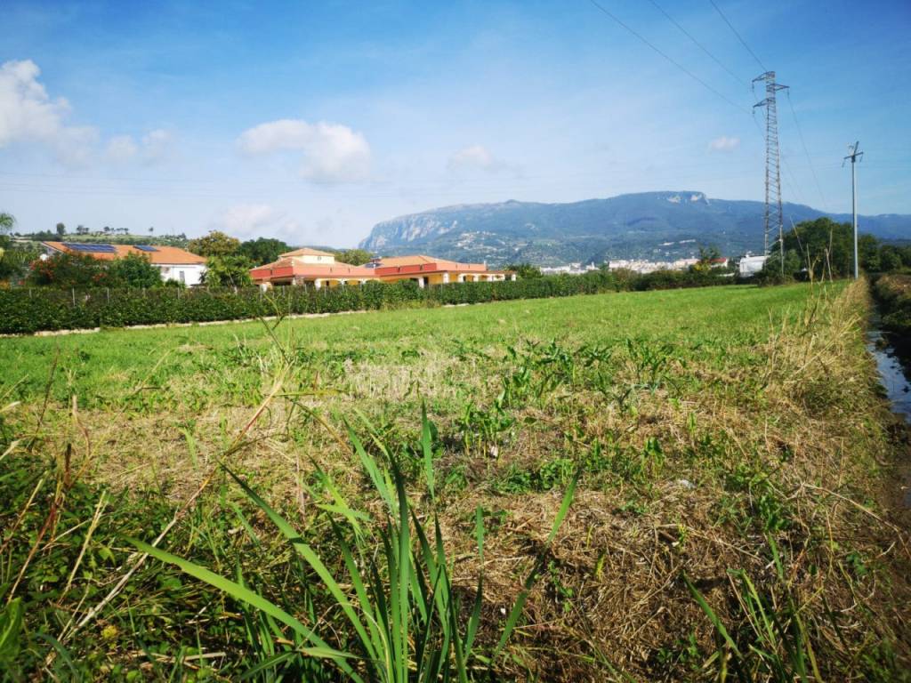 Terreno a Eboli in VIA II TRAVERSA PRATO - Foto 4