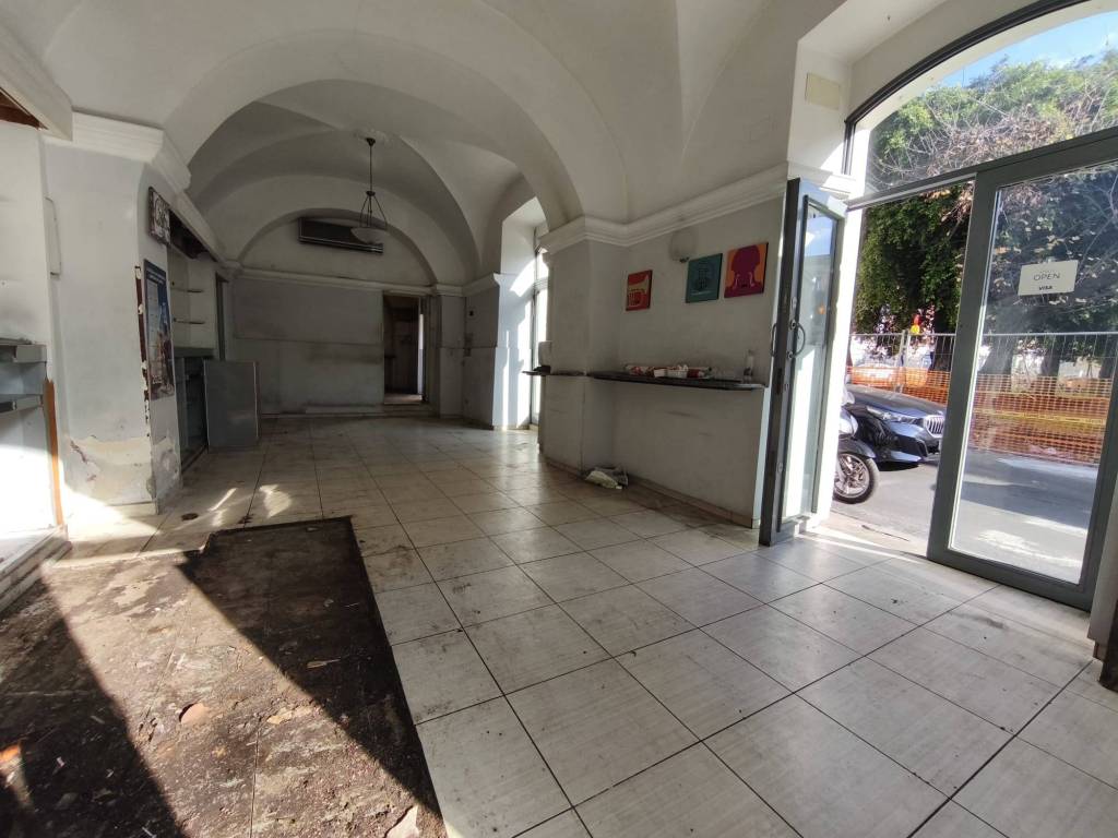 Immobile a Catania in Via Antonino di Sangiuliano, 78 - Foto 2