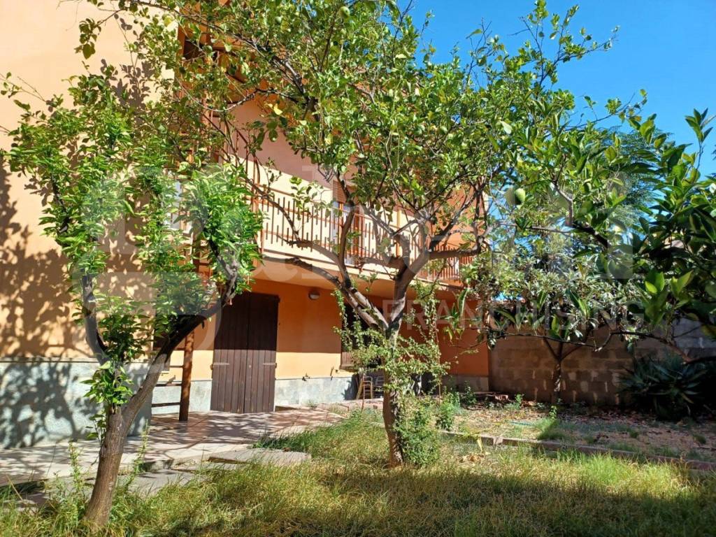 Villa a Sarroch in Via Verdi, 50 - Foto 5