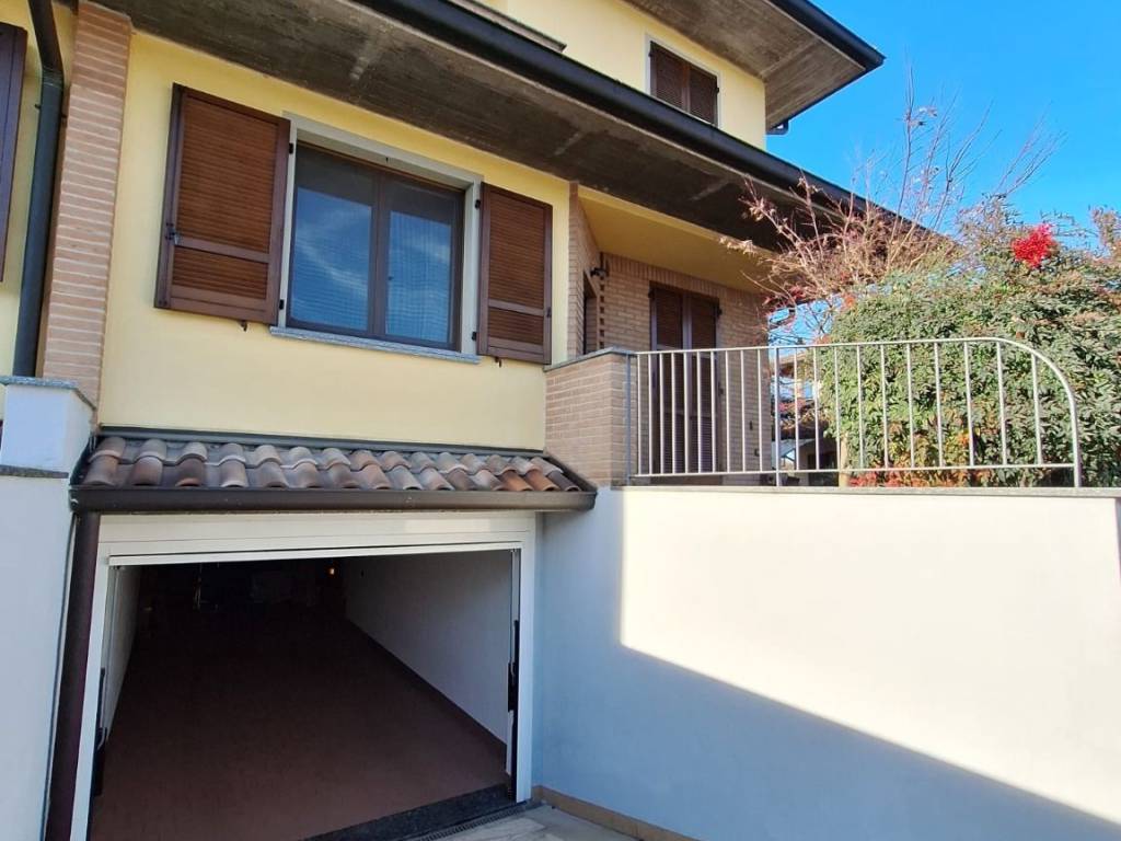 Villetta a schiera a Castiraga vidardo in Via Carlo Cattaneo, 9 - Foto 4