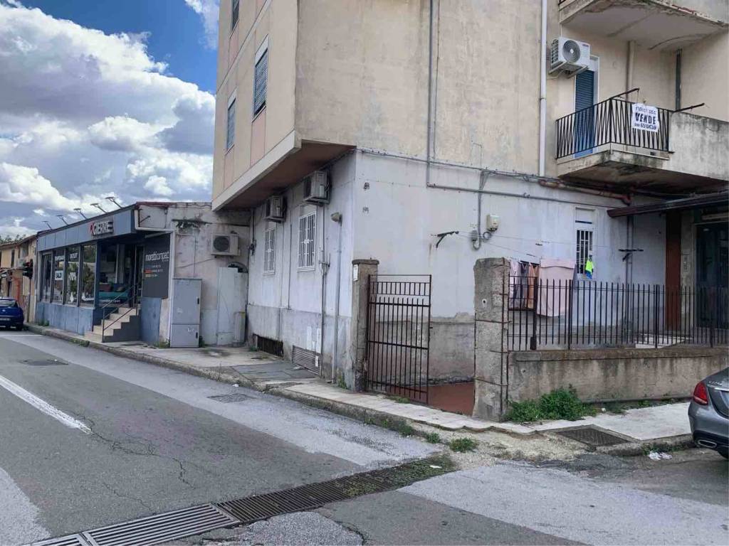 Appartamento a Messina in Via Chiesa Vecchia - Foto 2