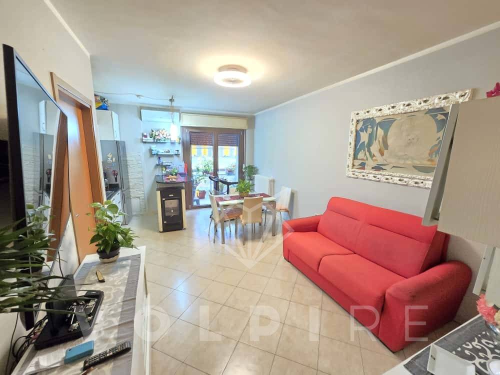 Appartamento a Bastia umbra in Via Bevagna, 48 - Foto 2