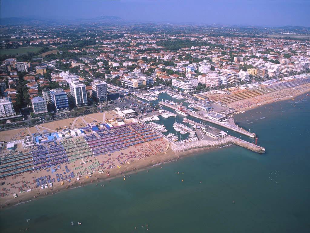 Terreno a Rimini in Via Montescudo, 190 - Foto 5